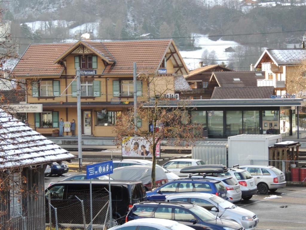 Gasthof Hirschen In Wilderswil Ngoại thất bức ảnh